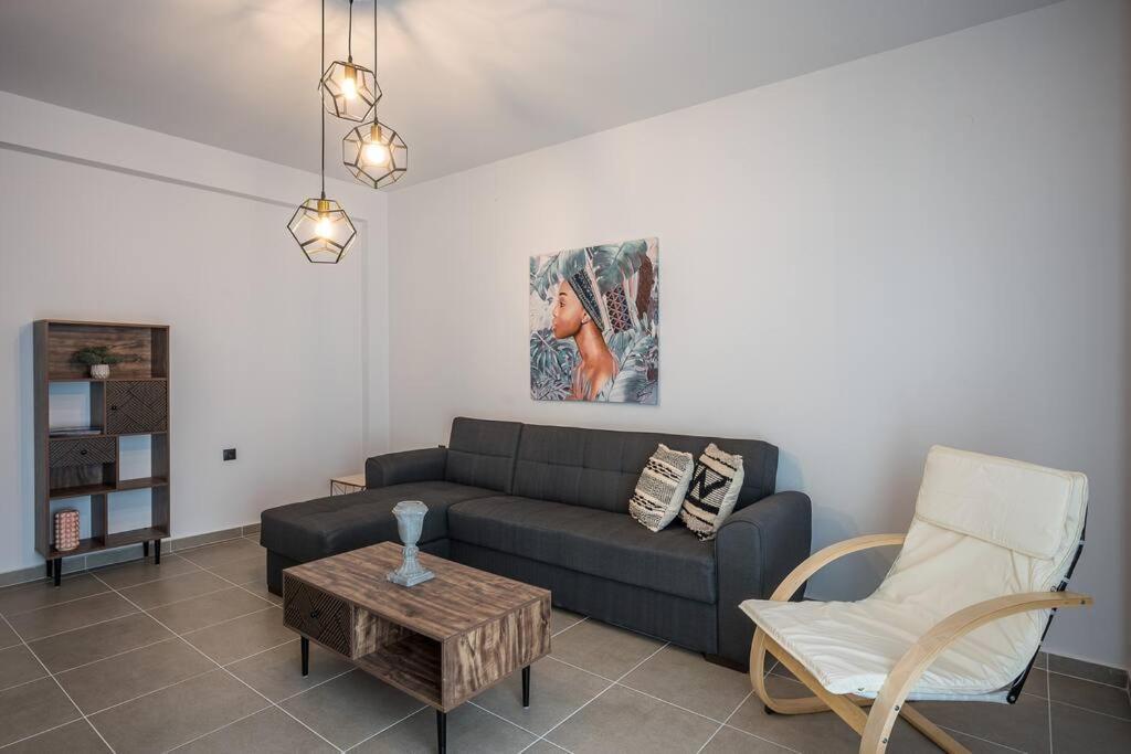 Ariadne Chic & Minimalistic Apt. Appartement